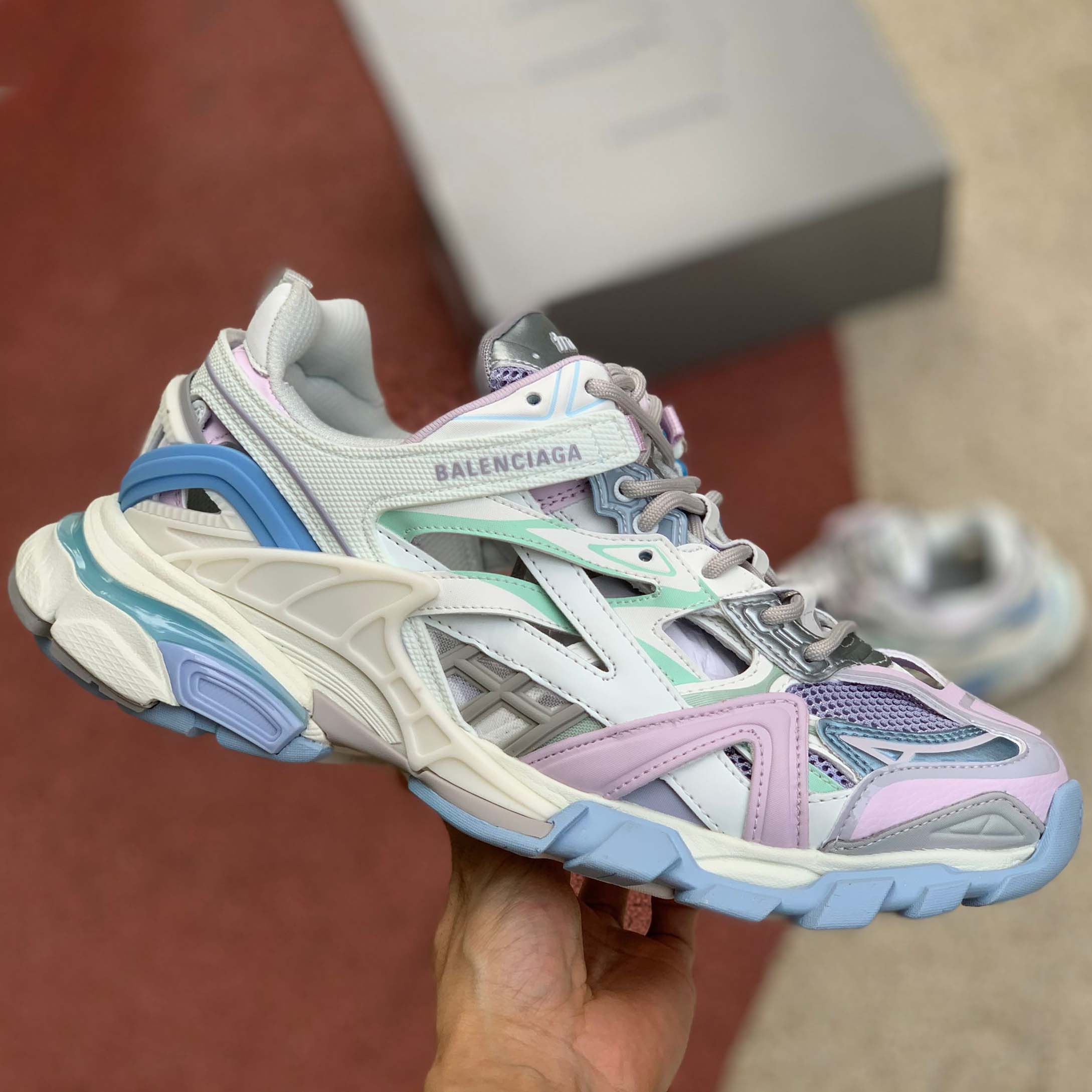 Balenciaga Track Runner 2.0 - DesignerGu