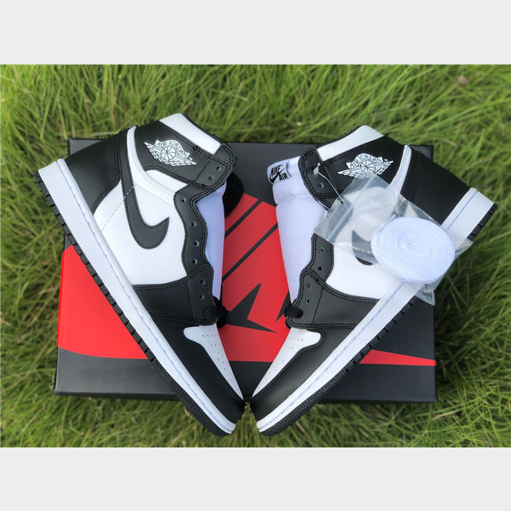 Jordan AJ1 High OG WMNS “Panda” - DesignerGu