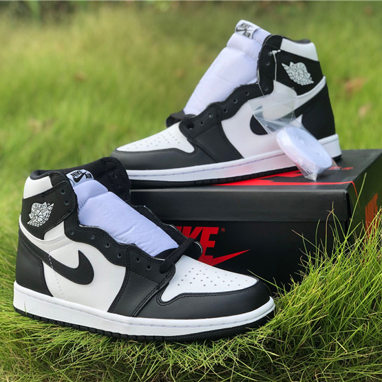 Jordan AJ1 High OG WMNS “Panda” - DesignerGu