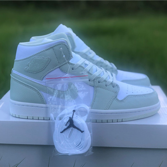 Jordan AJ1 Mid WMNS Spruce Aura CV5280-103 - DesignerGu