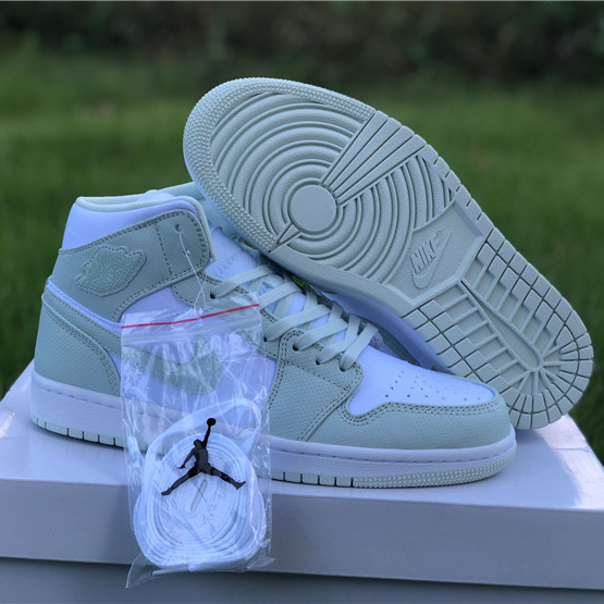 Jordan AJ1 Mid WMNS Spruce Aura CV5280-103 - DesignerGu