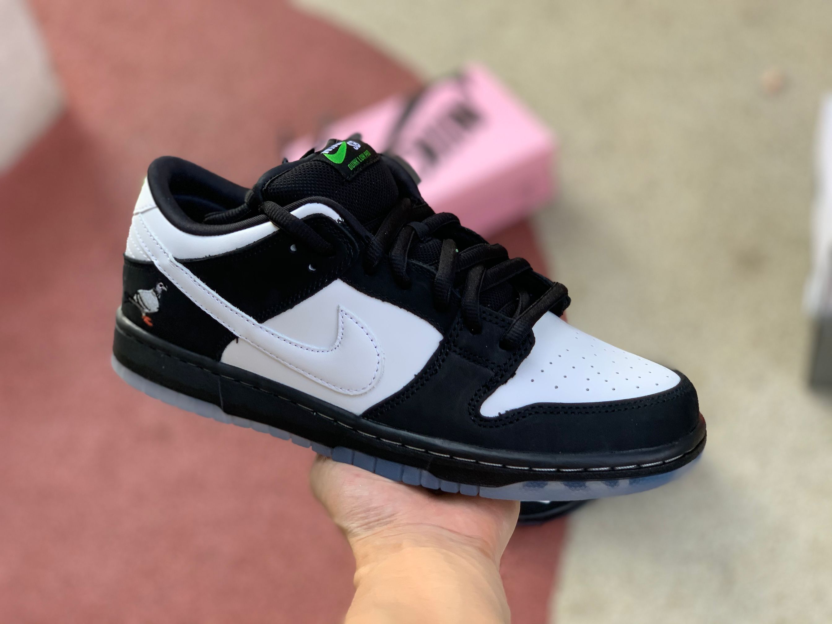 Jeff Staple X Nike SB Dunk Low 