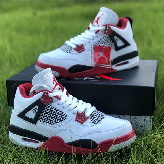 Jordan AJ4 Retro 