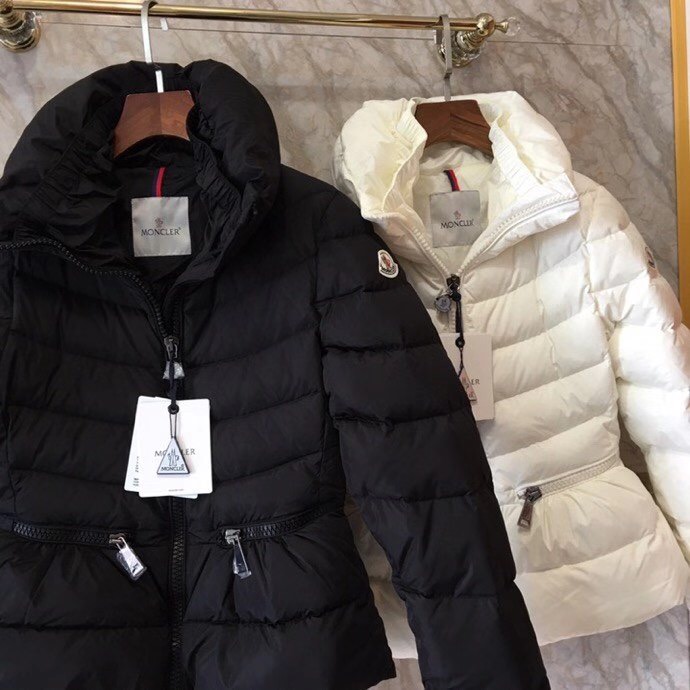 Moncler Quilted Zipped Padded Jacket - DesignerGu