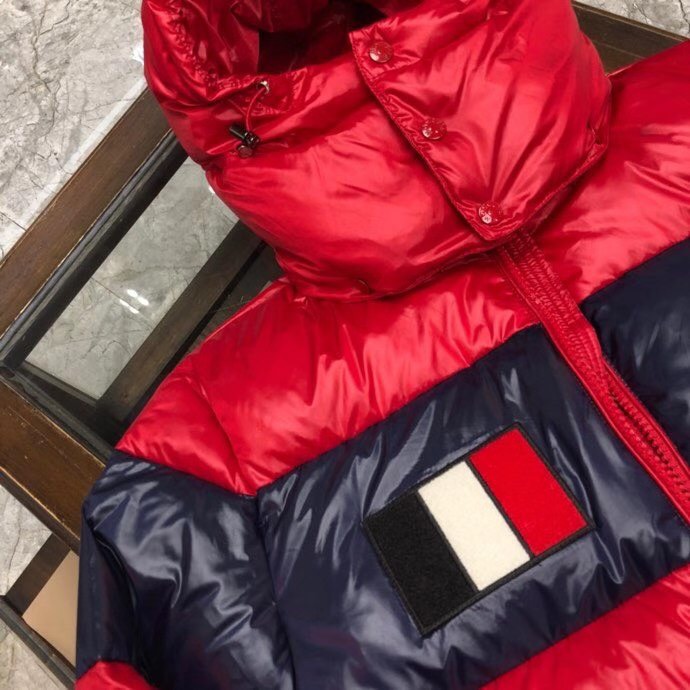 Moncler Logo Patch Padded Jacket - DesignerGu