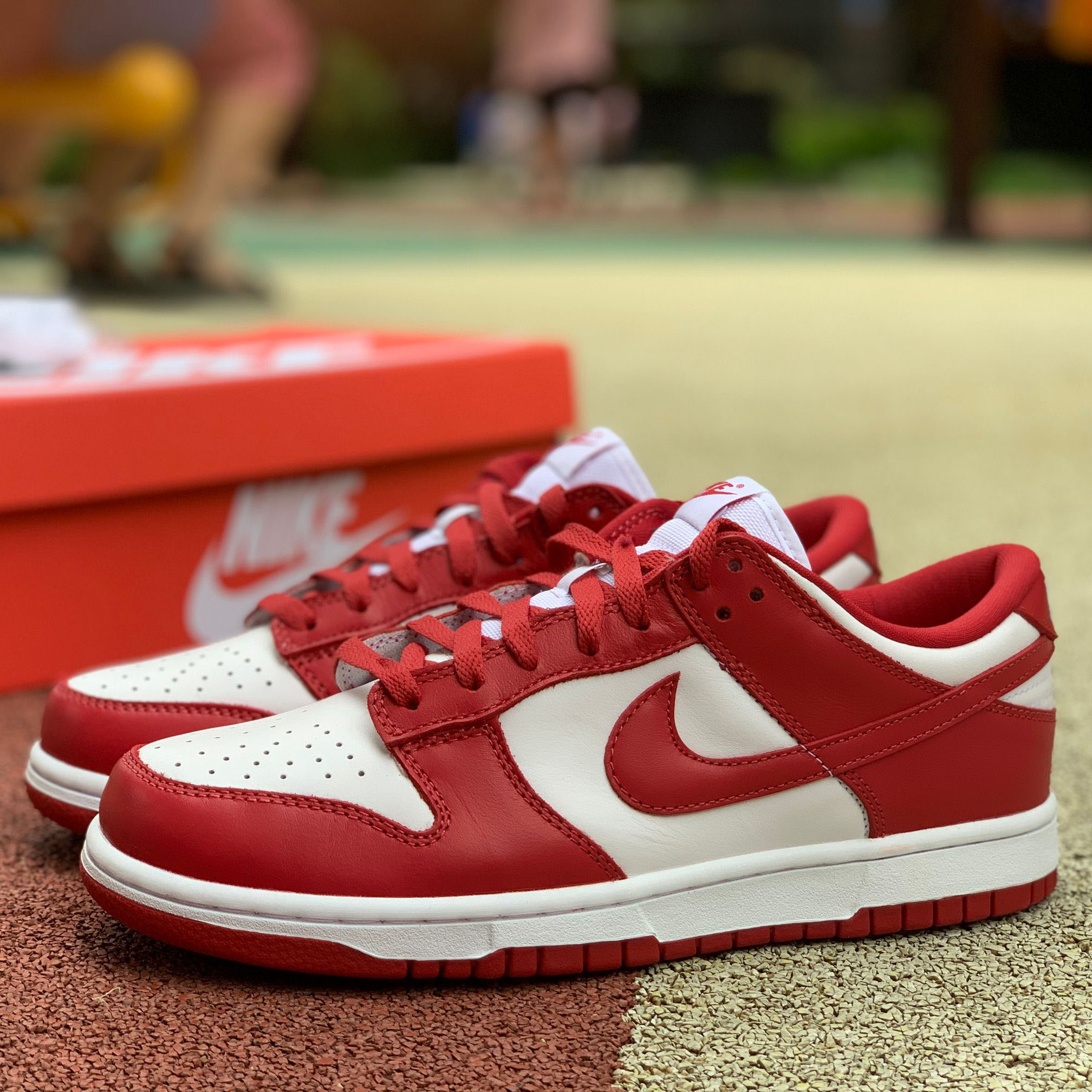 Nike Dunk Low University Red - DesignerGu