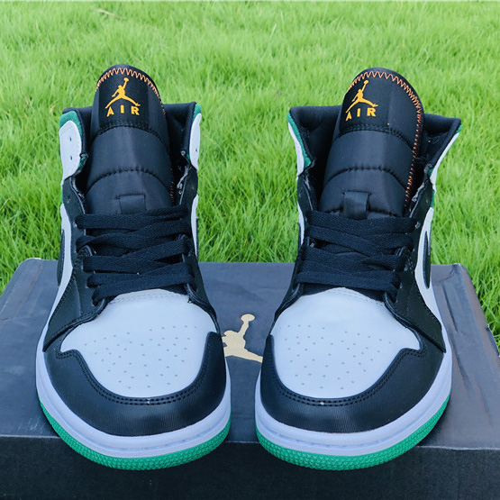 Jordan Air 1 Mid SE Oakland 852542-101 - DesignerGu