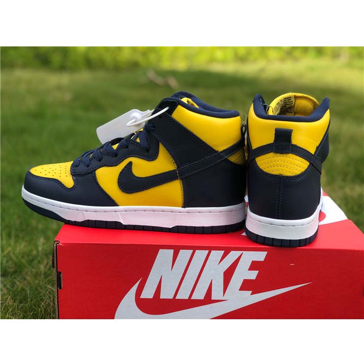 Nike Dunk High 'Michigan' CZ8149-700  - DesignerGu