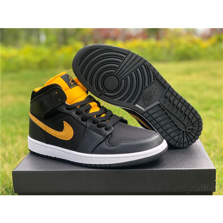 Jordan Air 1 Mid Black University Gold CI9352-001  - DesignerGu