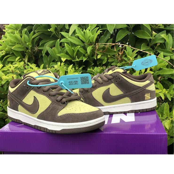 Nike  SB Dunk Low Pro Dark Brown Light Yellow Shoes - DesignerGu