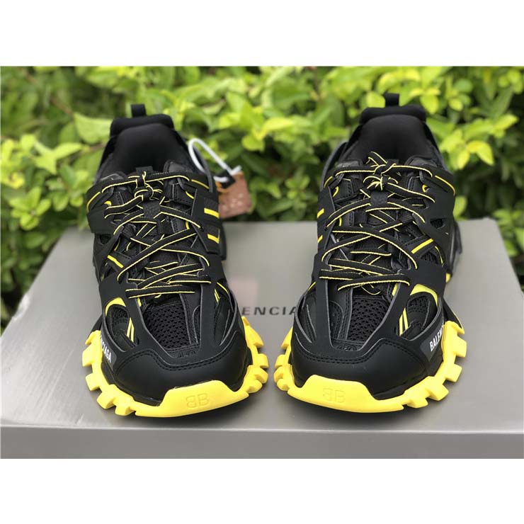 Balenciaga Track Sneakers  - DesignerGu