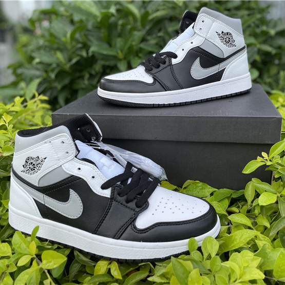 Jordan Air 1 High OG Sneakers - DesignerGu