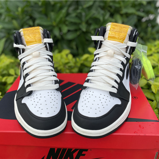 Jordan Air 1 High OG Volt Gold Sail 555088-118 - DesignerGu