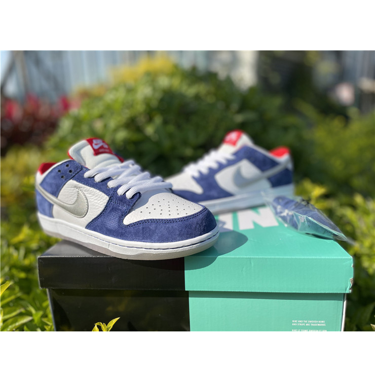 Nike SB Dunk Low Pro QS “Ishod Wair” 839685-416 - DesignerGu