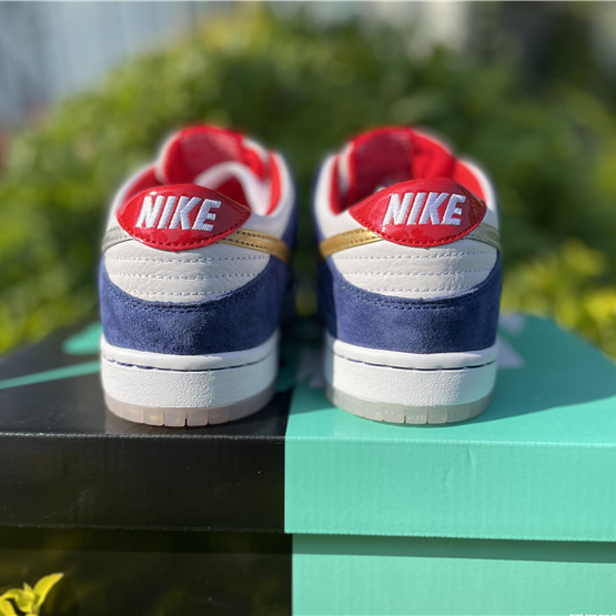 Nike SB Dunk Low Pro QS “Ishod Wair” 839685-416 - DesignerGu