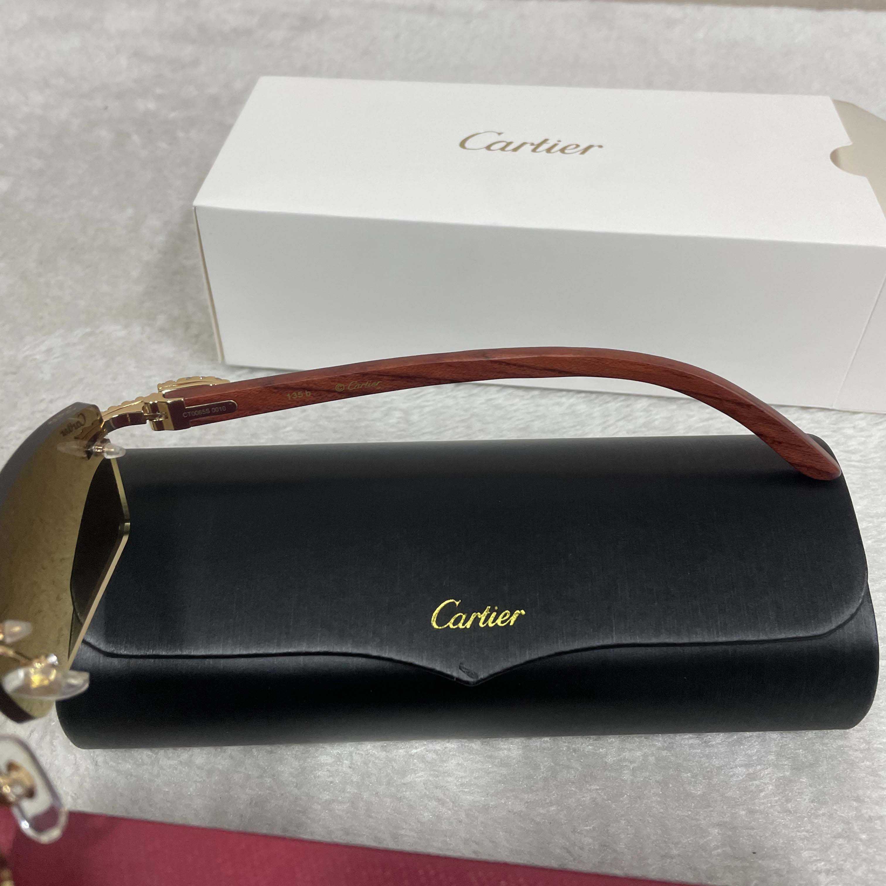 Cartier 3524012 Diamond Wood Sunglasses In Gold - DesignerGu