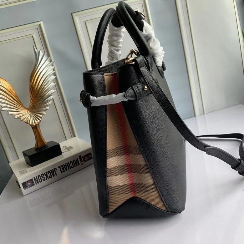 Burberry Shoulder Bag - DesignerGu