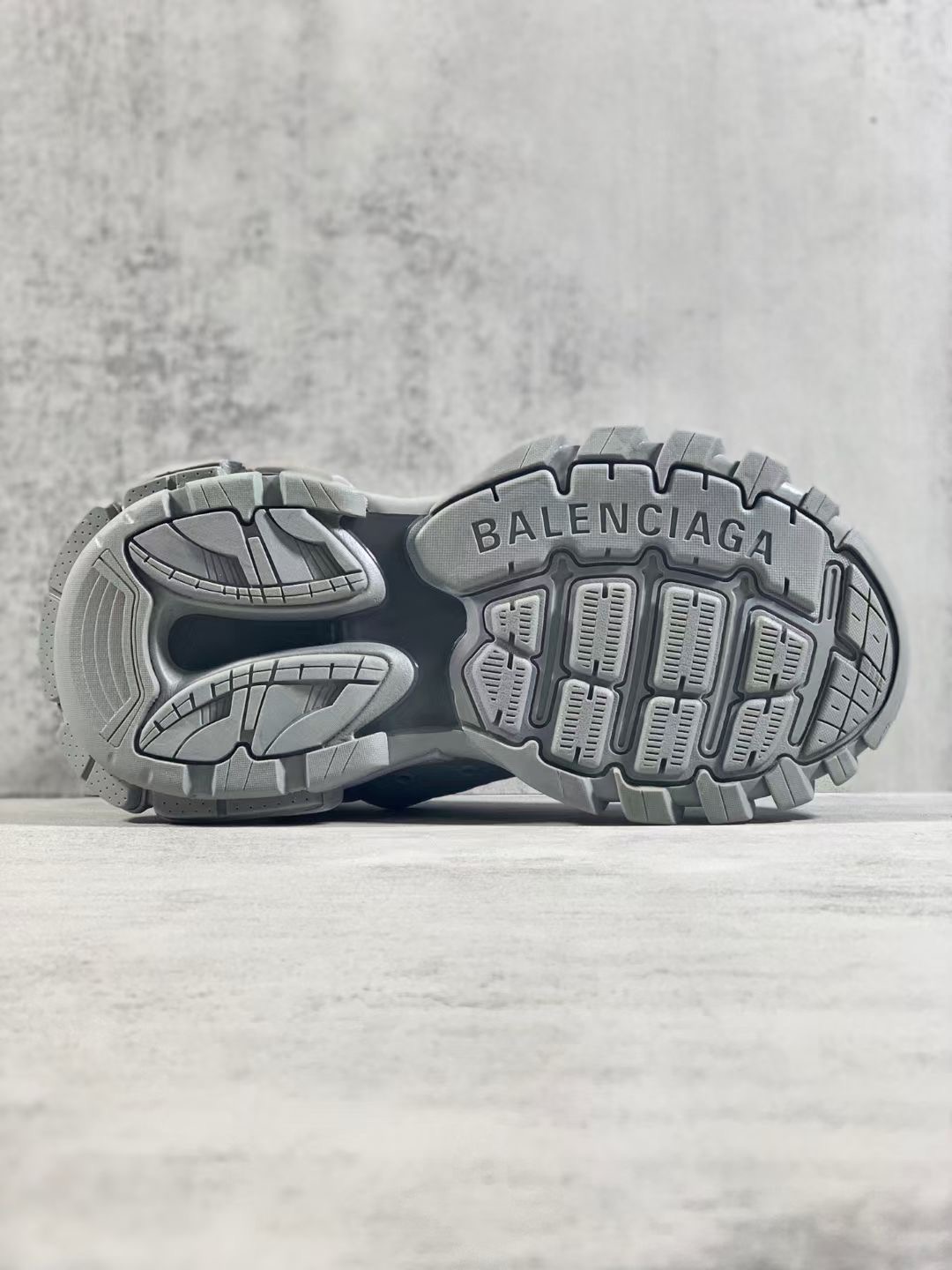 Balenciaga Track Sneakers - DesignerGu