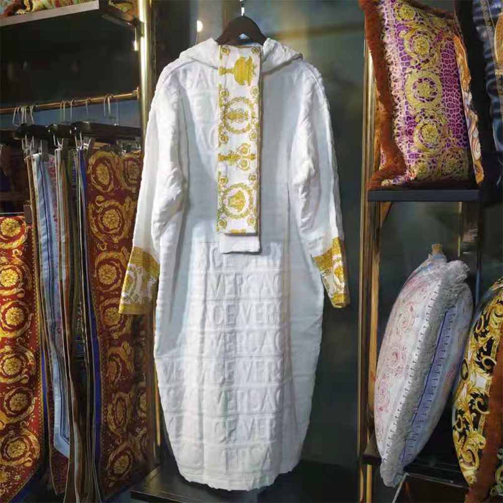 Versace Palazzo Logo Jacquard White Bathrobe - DesignerGu