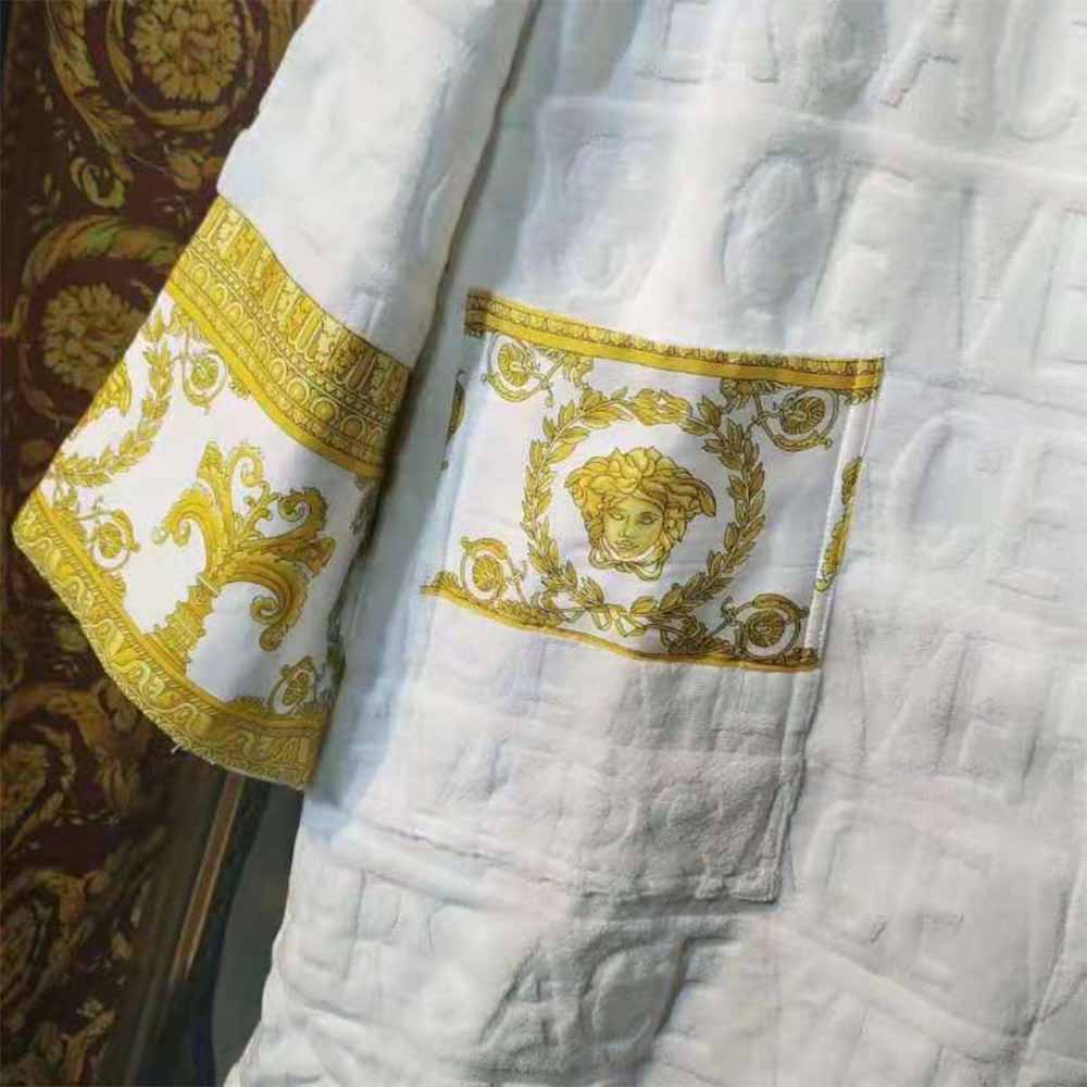 Versace Palazzo Logo Jacquard White Bathrobe - DesignerGu