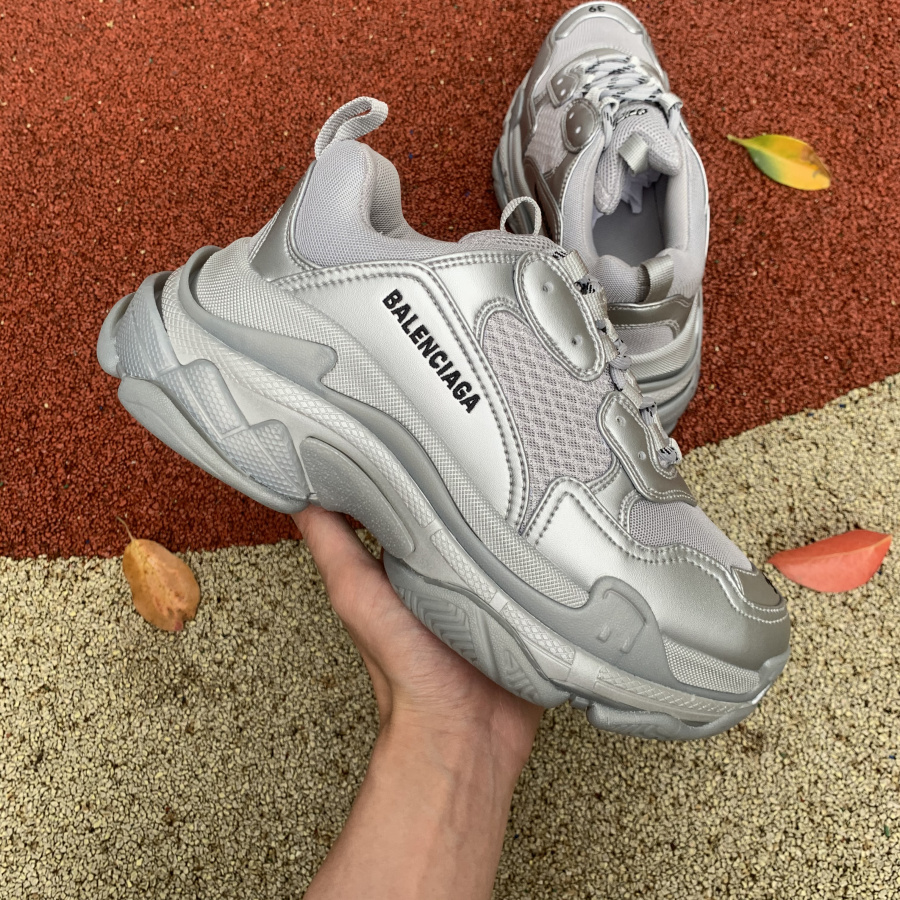 Balenciaga Triple S Trainer - DesignerGu