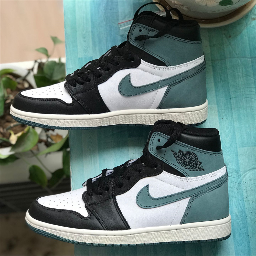 Jordan AJ 1 Retro High Caly Green Sneaker 555088-135 - DesignerGu