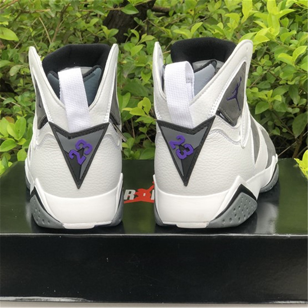 Jordan AJ 7 “Flint” Sneaker CU9307-100 - DesignerGu