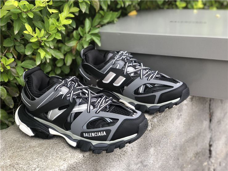 Balenciaga Track Sneakers  - DesignerGu