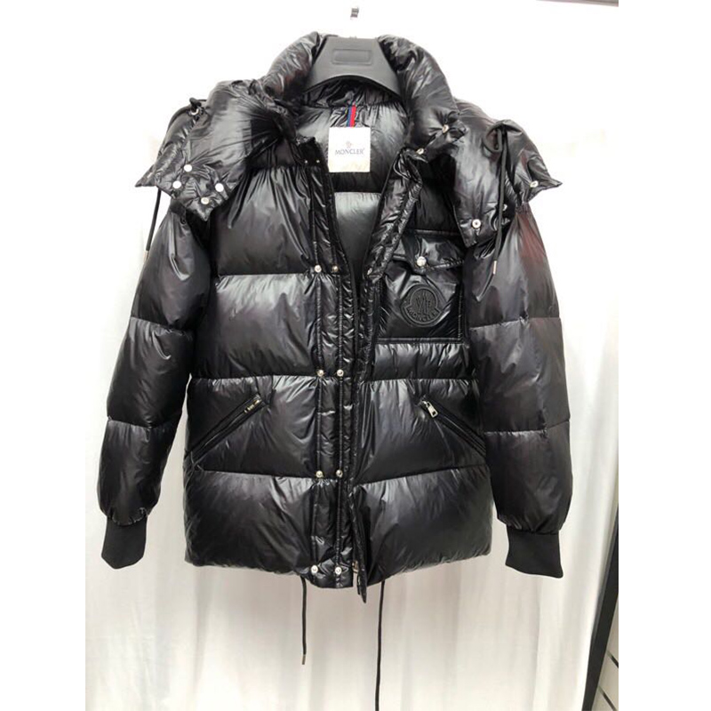 Moncler  Lamentin Short Down Jacket In Black - DesignerGu