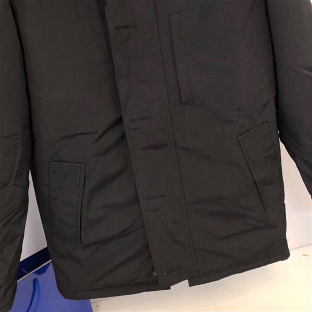 Canada Goose Men Padded Long Down Jacket In Black(06） - DesignerGu