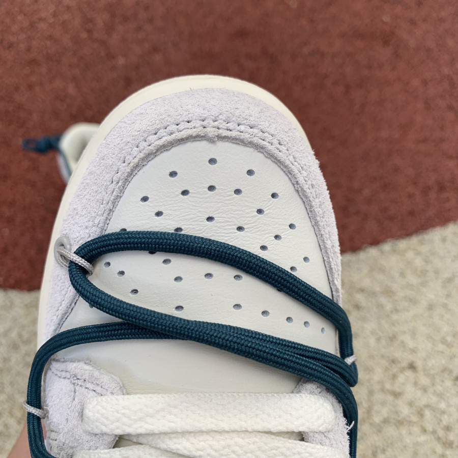 Nike X Off-White Dunk Low Lot 16 