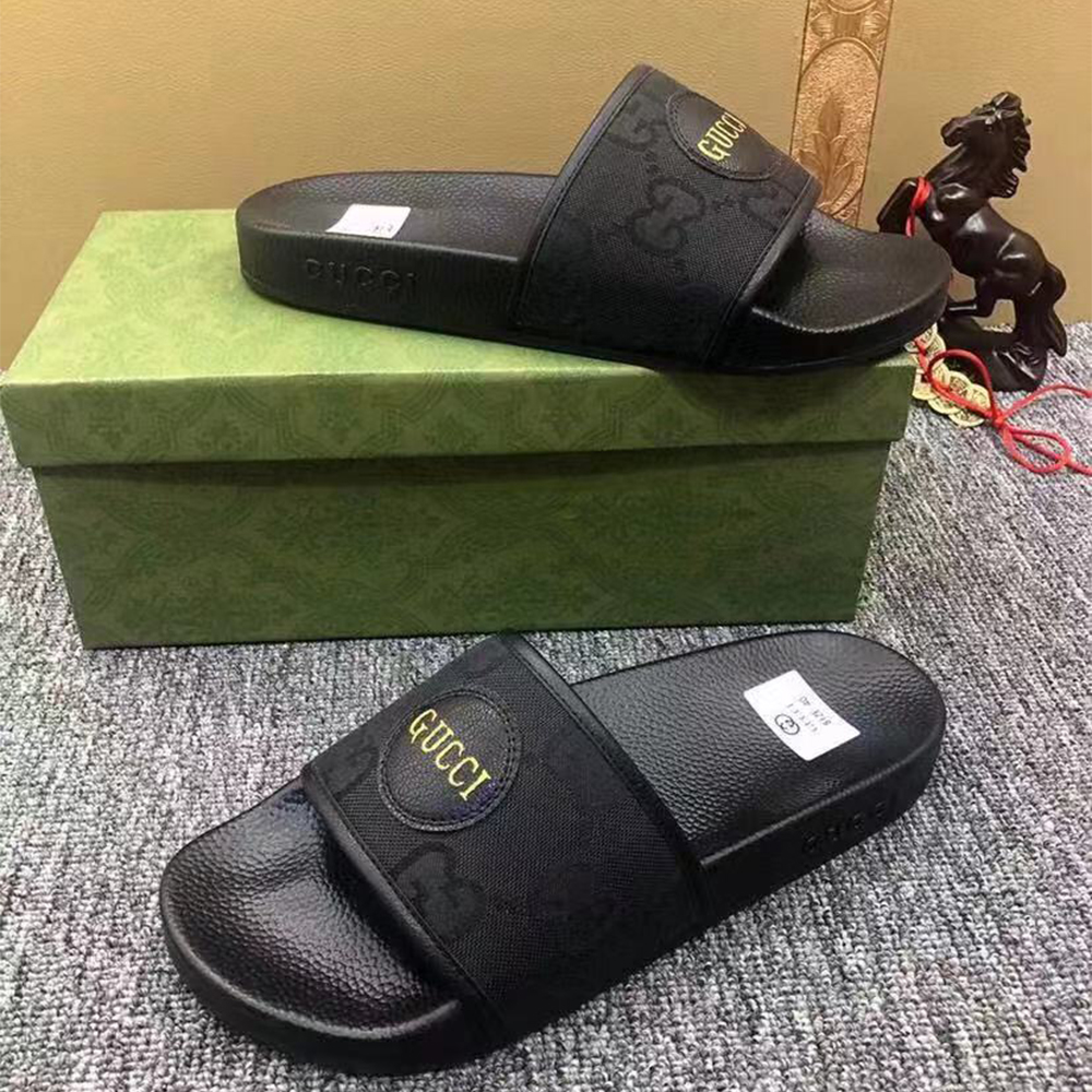 Gucci Men's Off The Grid Slides - DesignerGu