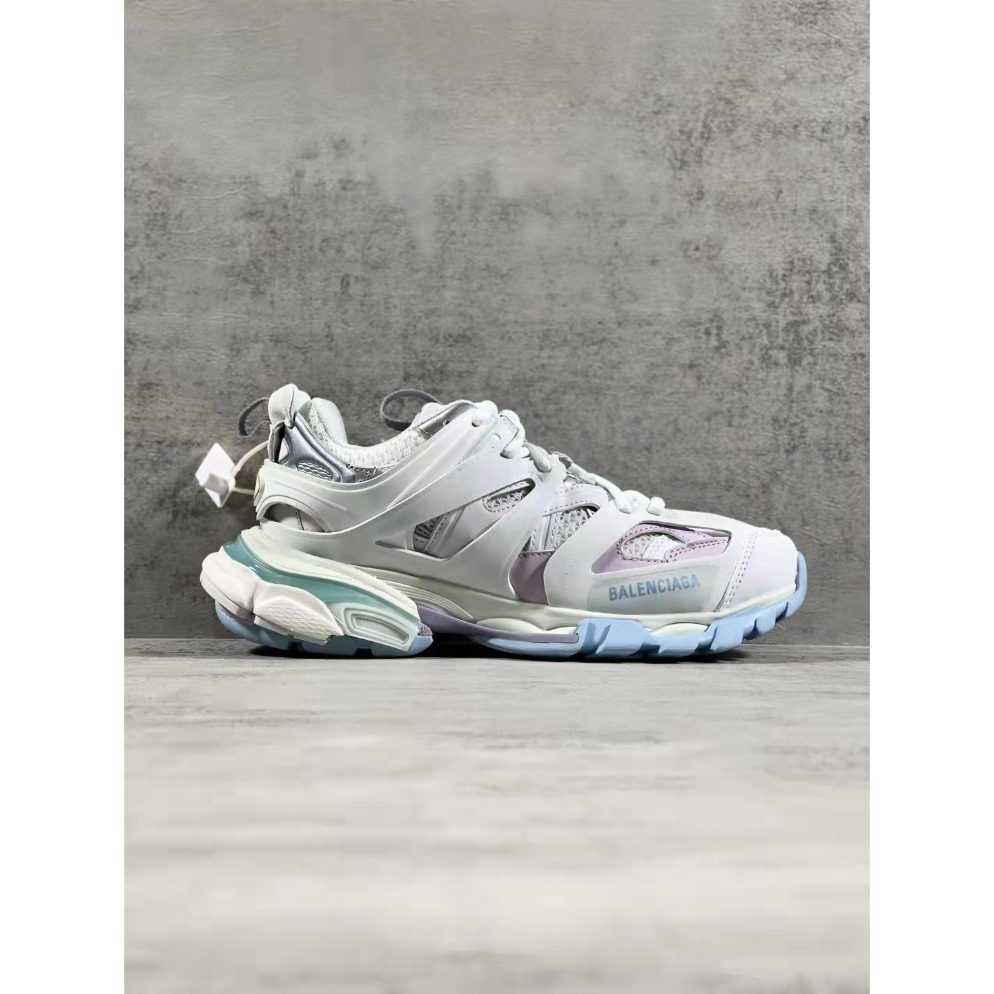 Balenciaga Men's Track Sneaker - DesignerGu