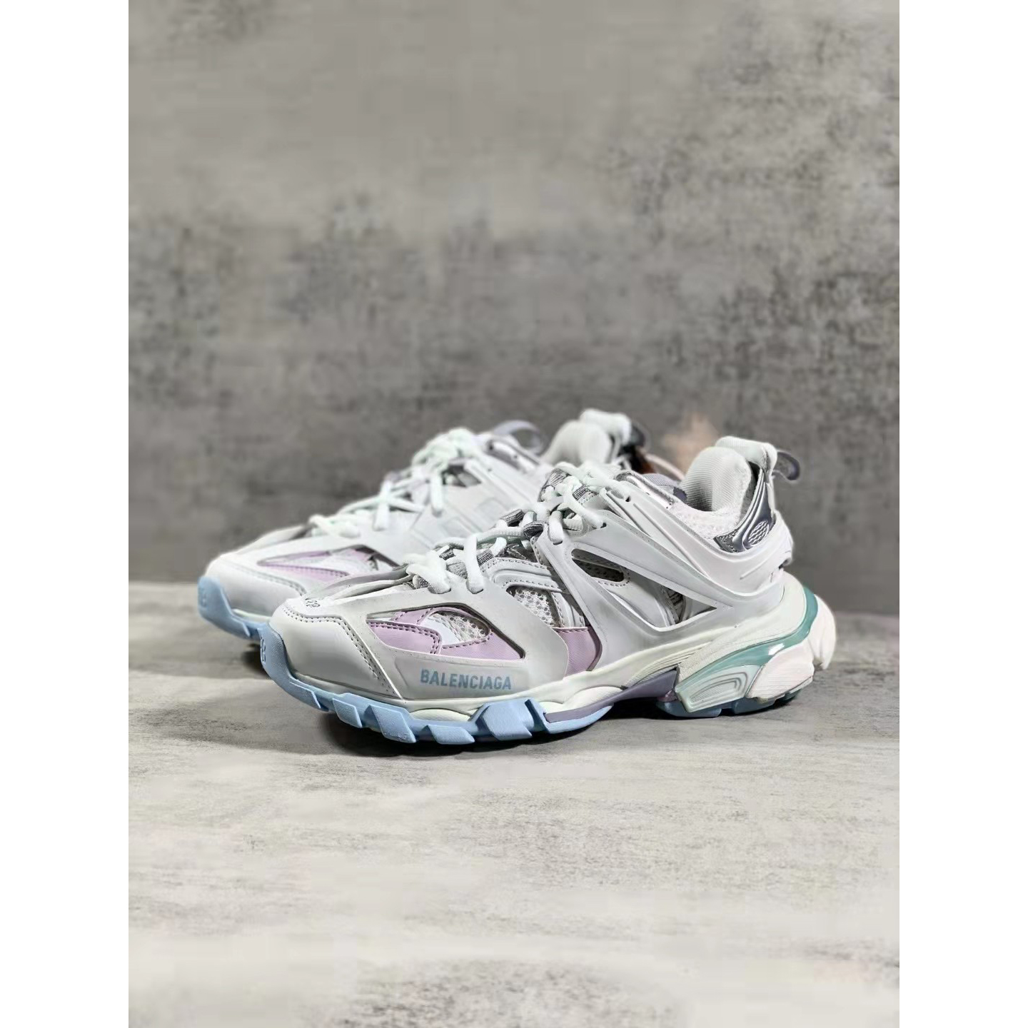 Balenciaga Men's Track Sneaker - DesignerGu