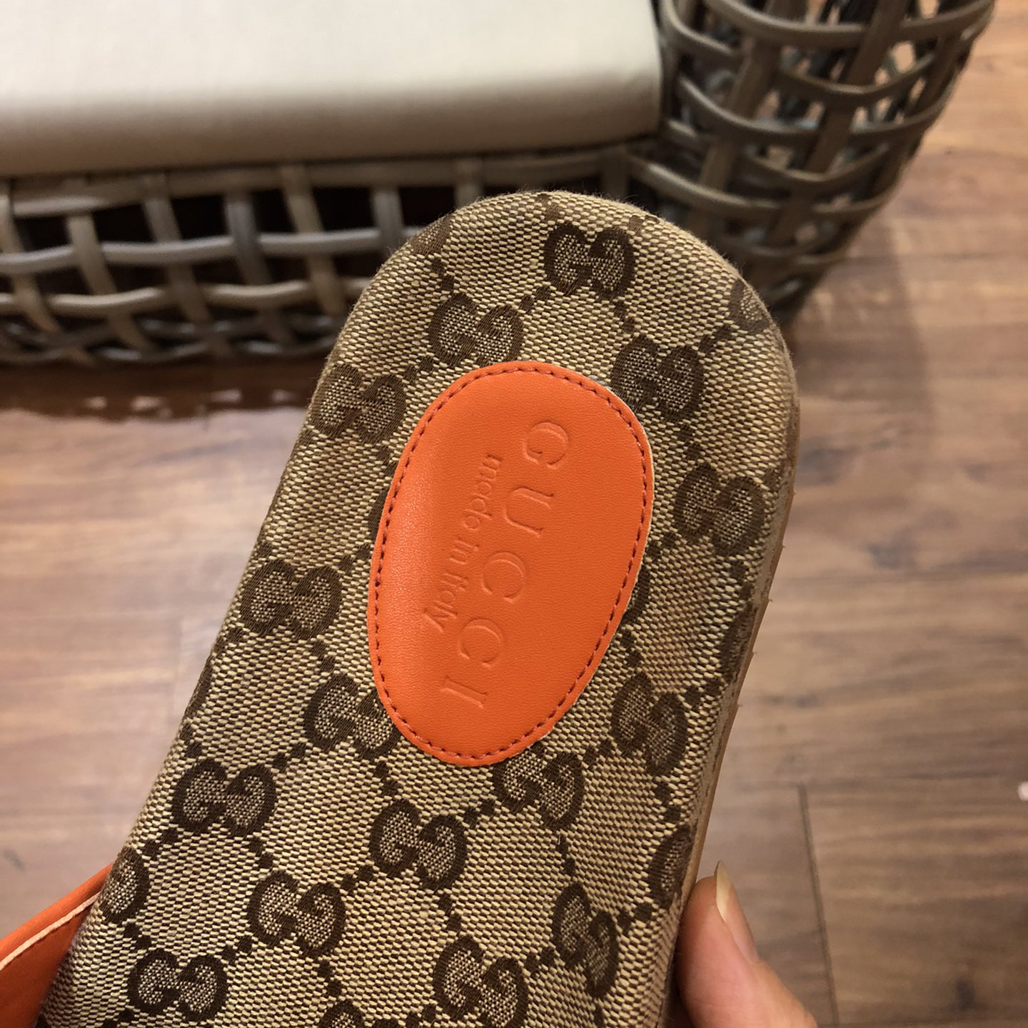 Gucci x The North Face Slides - DesignerGu