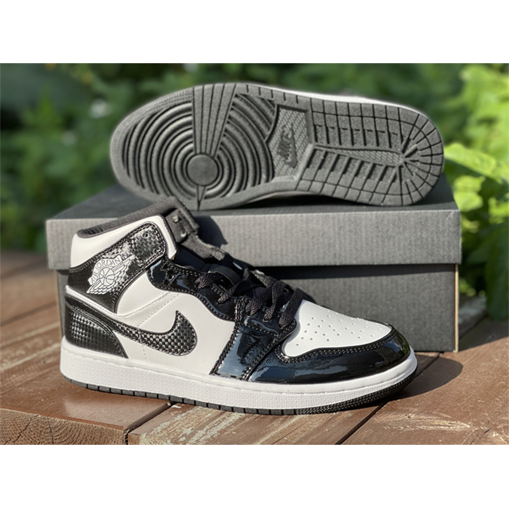 Jordan AJ 1 Mid Oreo Sneakers - DesignerGu