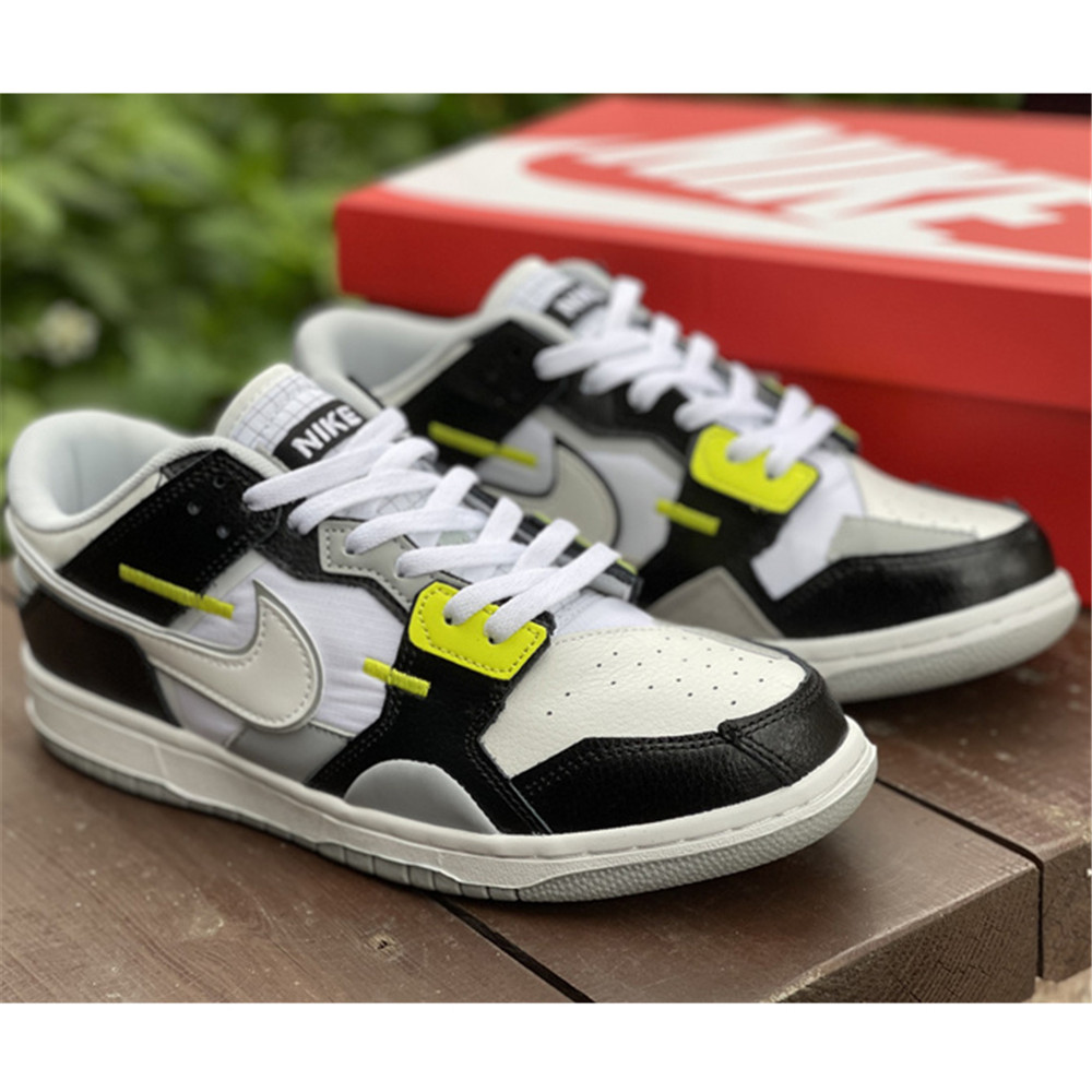 Nike Dunk Scrap Low 