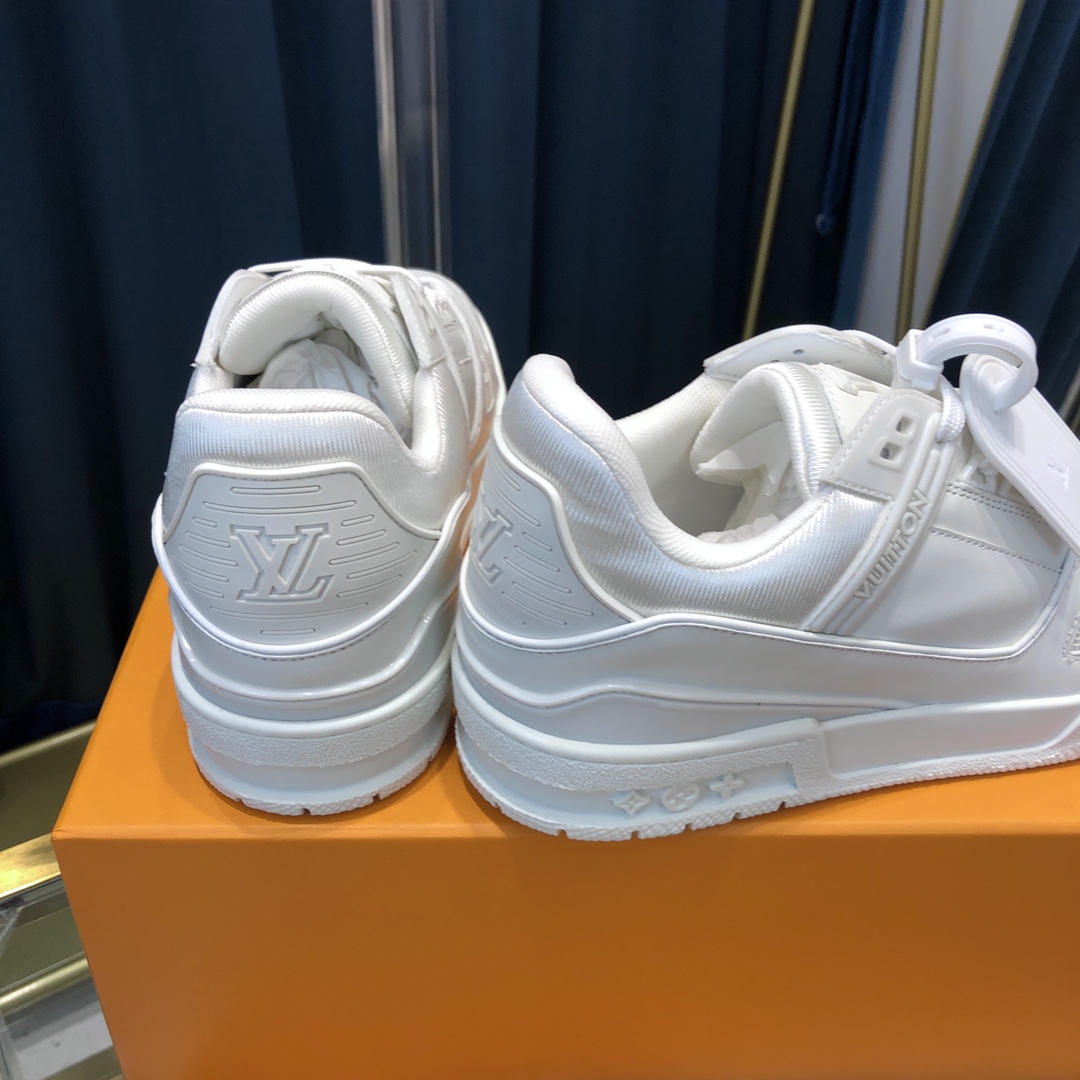 Louis Vuitton Trainer Sneaker(Upon UK Size) - DesignerGu