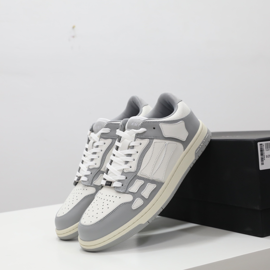 Amiri Skel-Top Low Sneaker Grey/White - DesignerGu