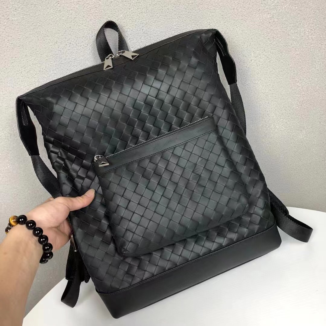 Bottega Veneta  Backpack  - DesignerGu