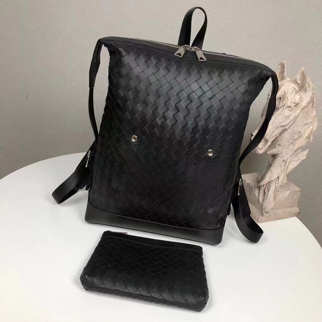 Bottega Veneta  Backpack  - DesignerGu