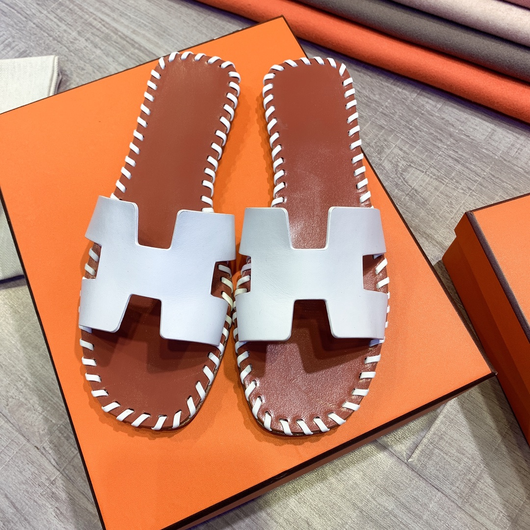 Hermes Leather Oran Sandals - DesignerGu