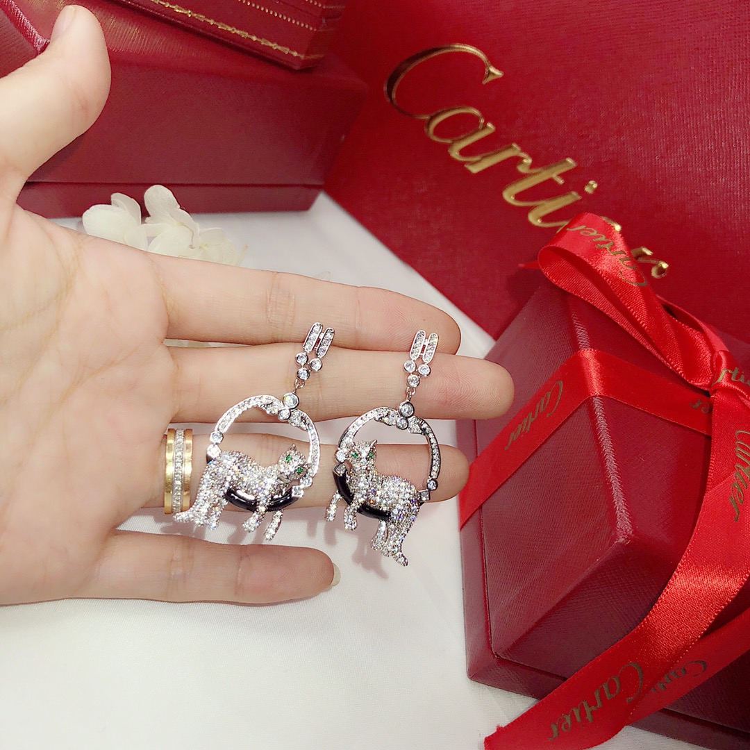 Cartier Earrings - DesignerGu