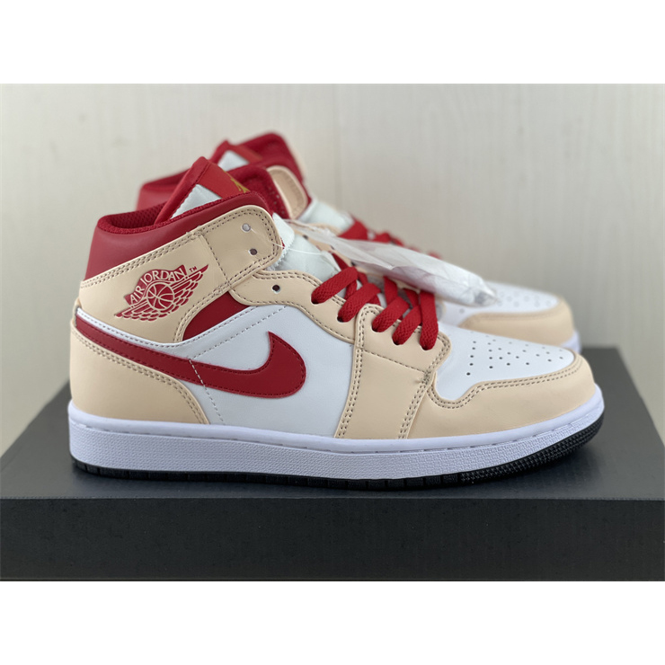 Jordan  AJ1 Mid Sneaker 554724-201 - DesignerGu