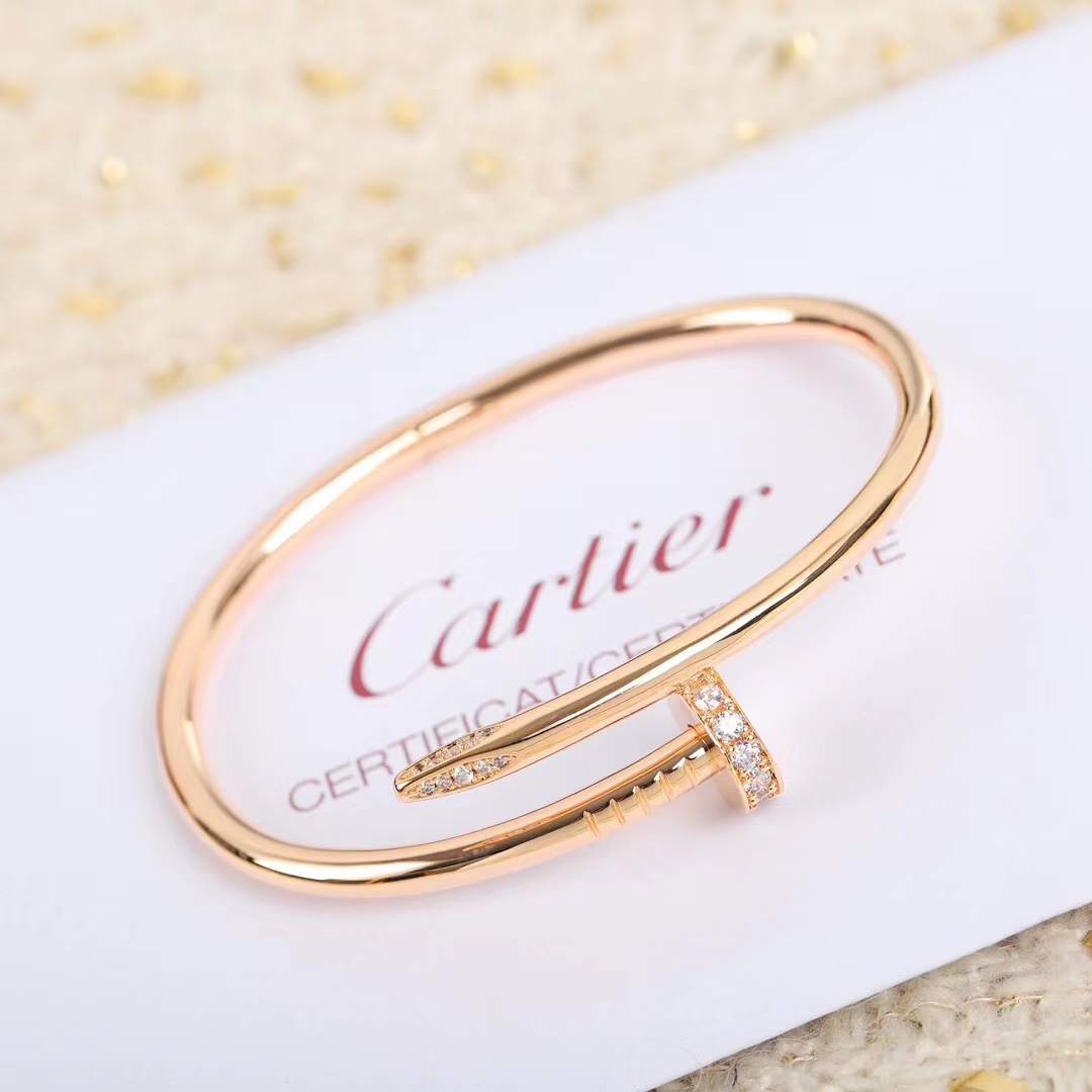 Cartier Bracelet - DesignerGu