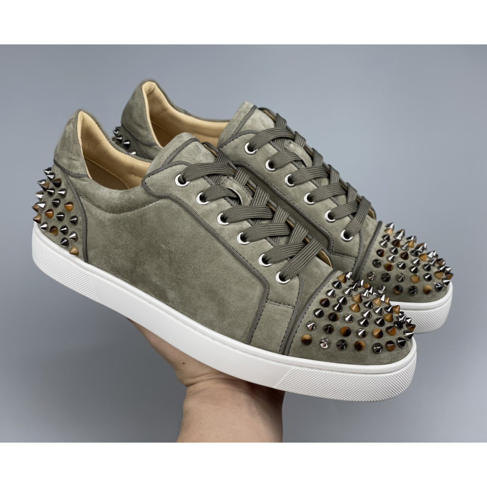 Christian Louboutin Sneaker - DesignerGu