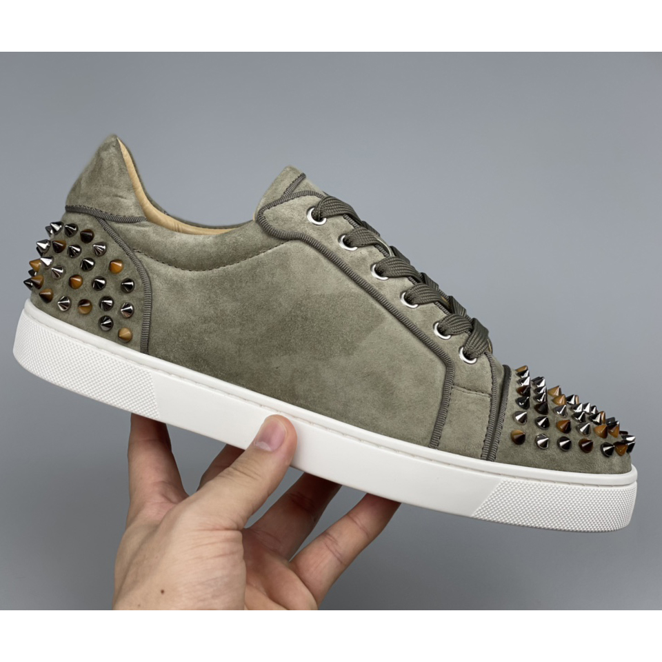 Christian Louboutin Sneaker - DesignerGu