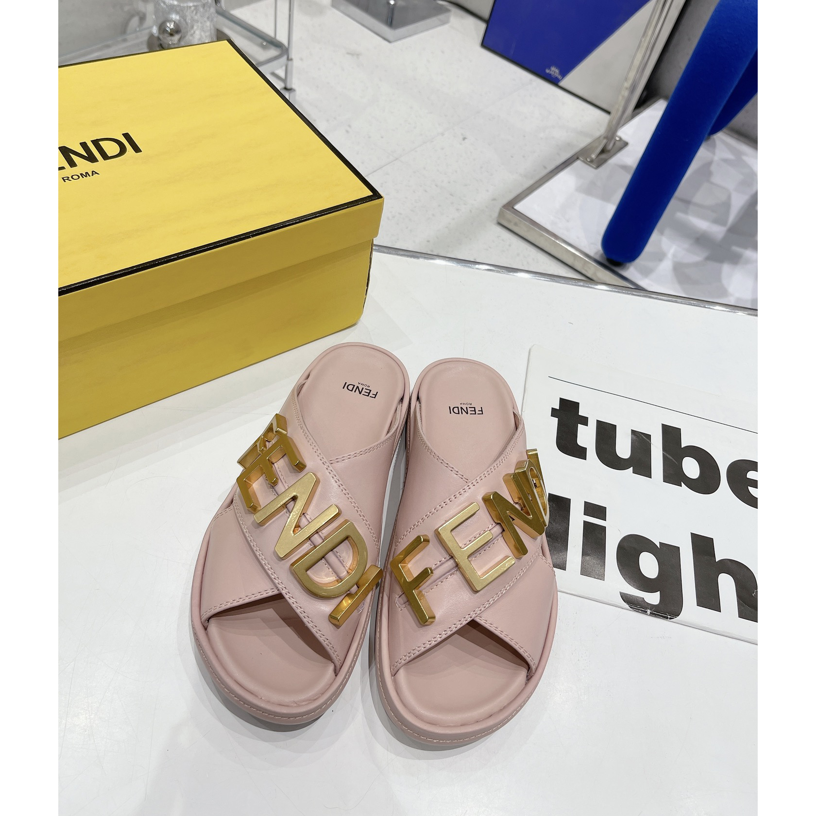 Fendi Graphy Pink Leather Slides - DesignerGu