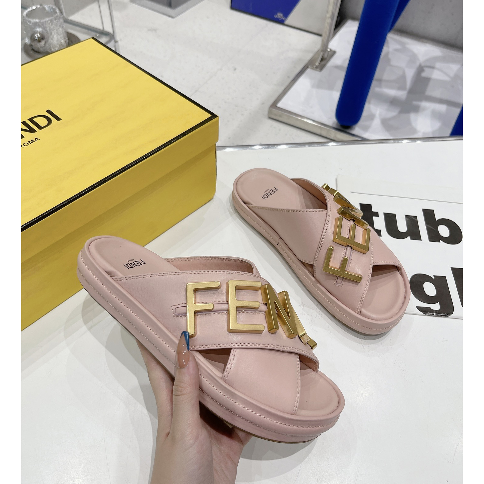 Fendi Graphy Pink Leather Slides - DesignerGu