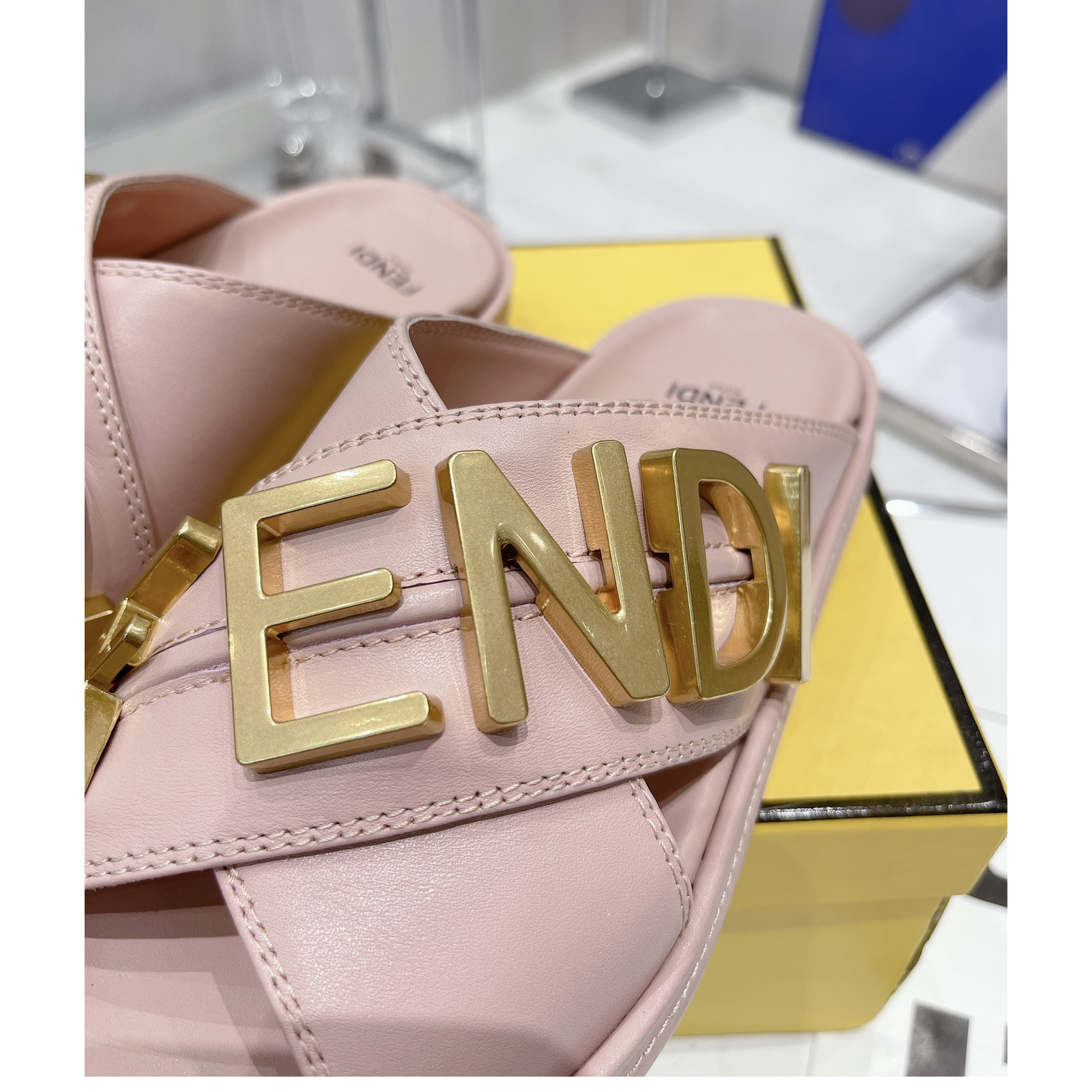 Fendi Graphy Pink Leather Slides - DesignerGu